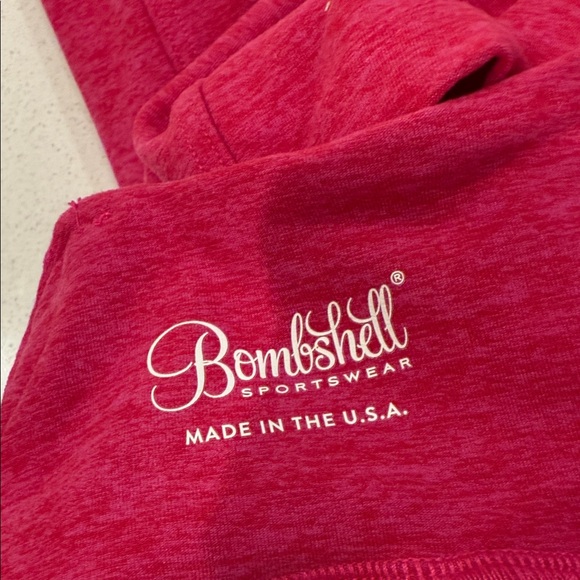 Bombshell Sportswear Wave Wire bra + leggings 💗 - Picture 9 of 10